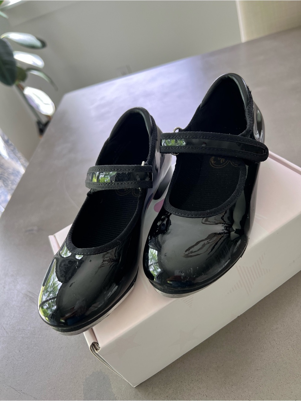 Girl’s Black Tap Shoes